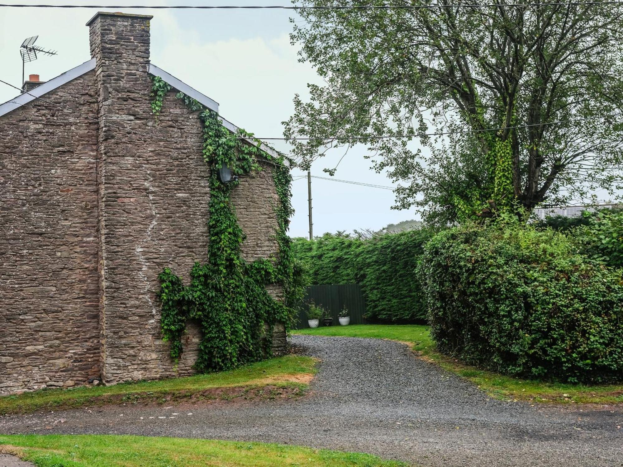 Villa Greig House Farm Llangattock Lingoed Exterior foto